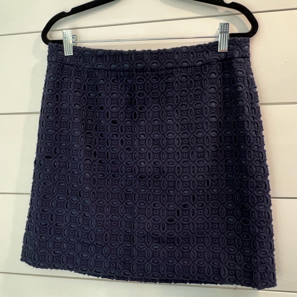 J Crew Navy Eyelet Fabric Skirt Size 4